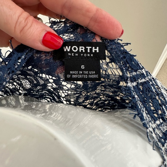 Navy and white plaid pattern lace top w camisole - Picture 2 of 8